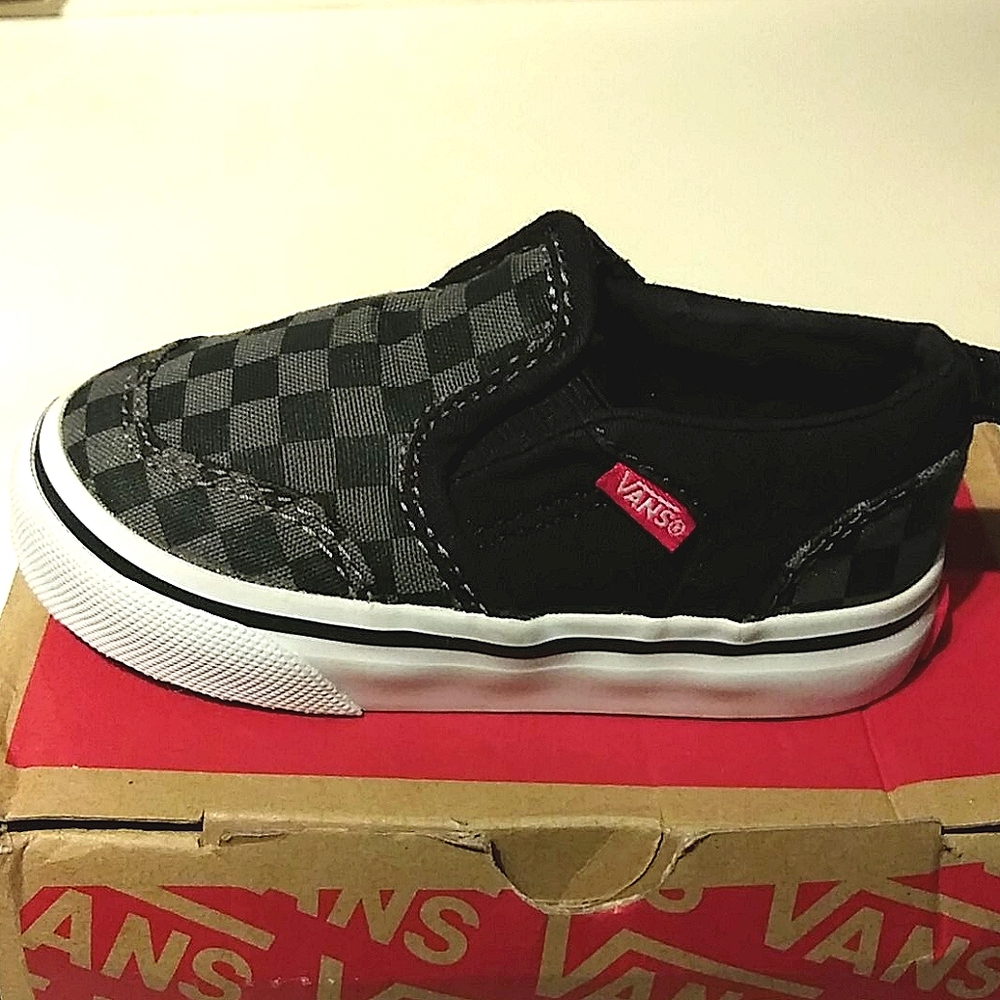 Vans Asher Black & Gray Toddler size 5M